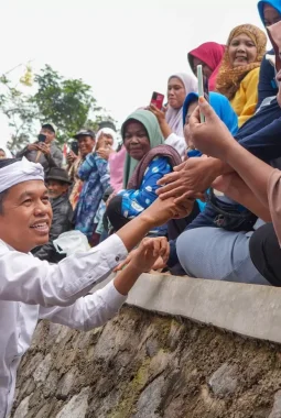 Survei Litbang Kompas: Warga Jawa Barat Menanti Solusi Ekonomi dari Dedi Mulyadi